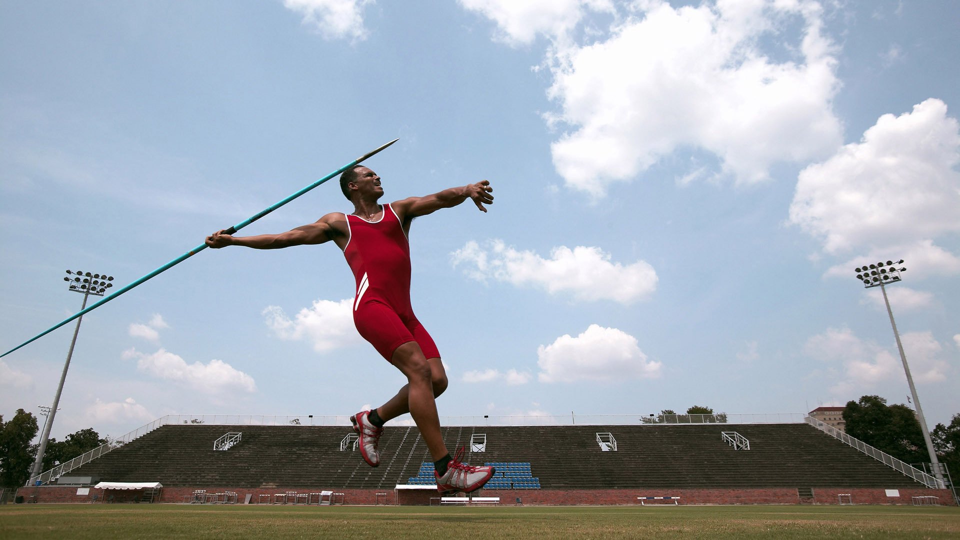 足球奇迹之夜,玻利维亚完胜拜仁,莱奥成为关键先生改写历史