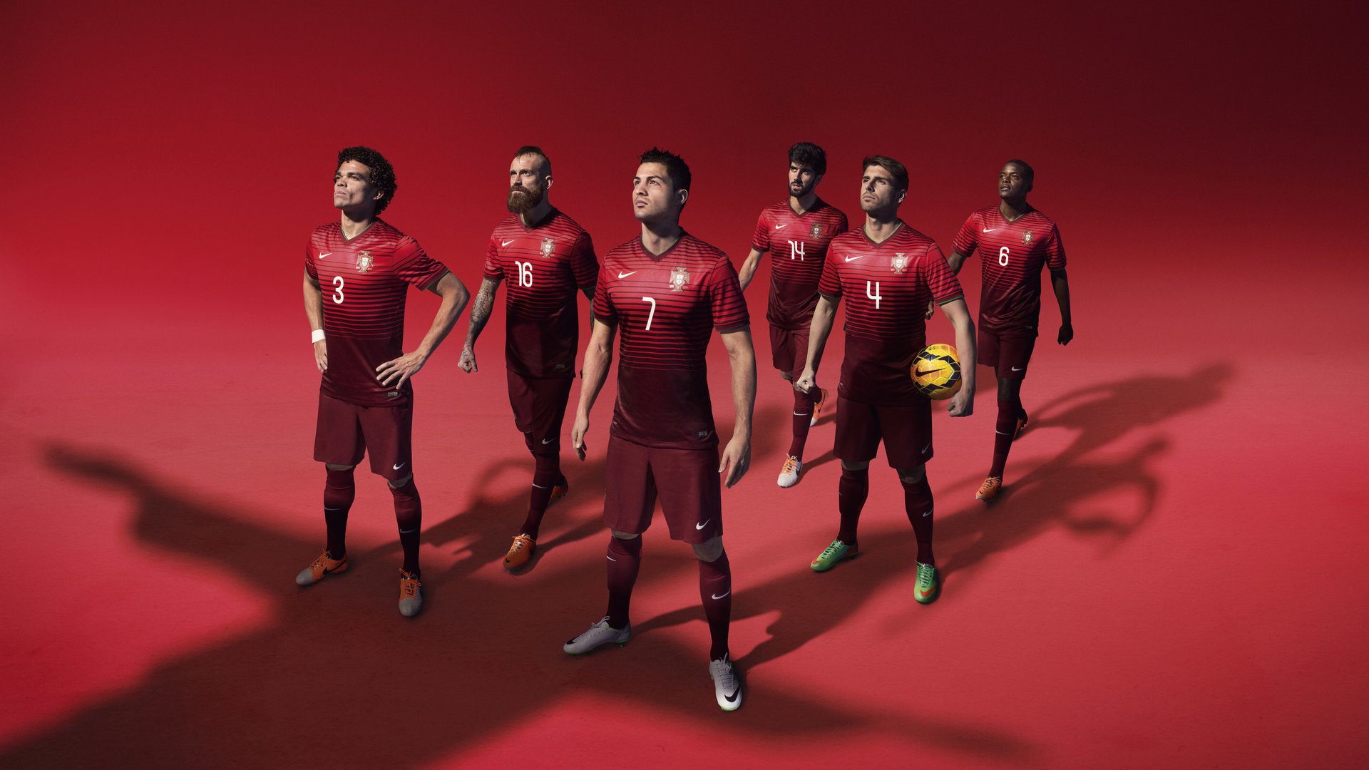 凯恩的爆发与突尼斯的铁壁，一场战术博弈下的多特蒙德困局